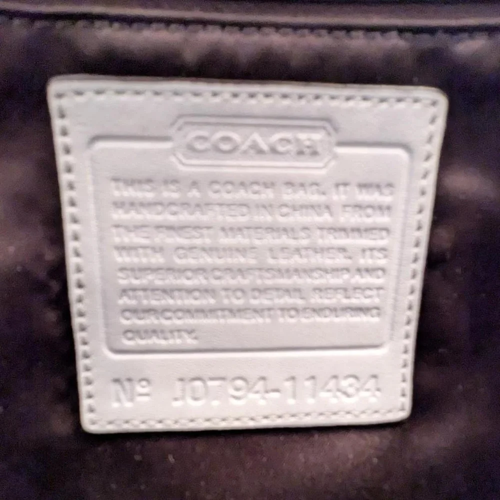 Y2K Vintage Coach Bleeker Signature Buckle Flap Shoulder Bag With White Leather